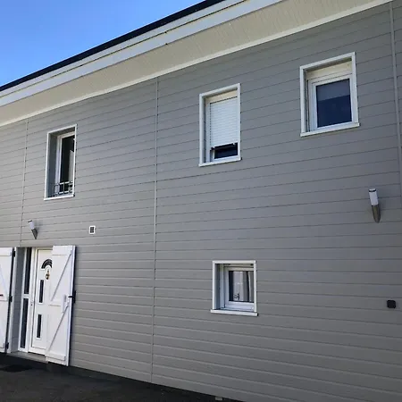 En Foret Vosgienne Avec Parking Prive - Fr-1-589-785 Apartmán